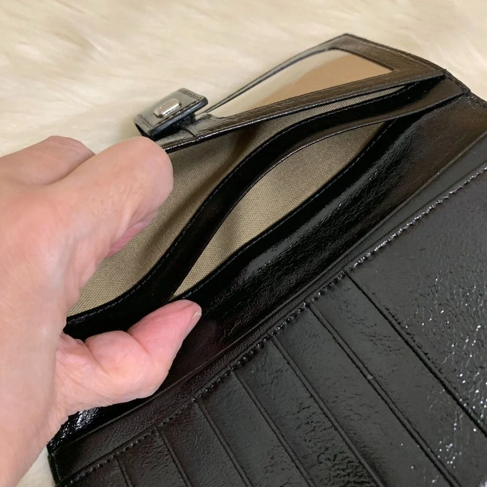 Michael Kors Black and Tan Logo Wallet - Picture 14 of 16